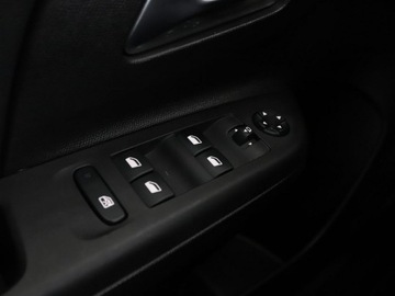 Opel Corsa F Hatchback 5d 1.2 Turbo 100KM 2019 Opel Corsa full LED klima auto kamera i czujniki, zdjęcie 34