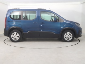 Peugeot Rifter Standard 1.5 BlueHDI 130KM 2020 Peugeot Rifter 1.5 BlueHDi, Salon Polska, zdjęcie 5