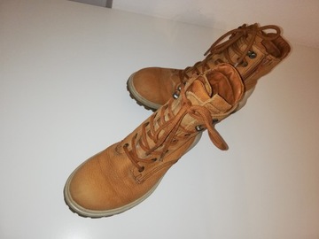 Skórzane buty firmy Ecco z Hydromax. Rozmiar 36.