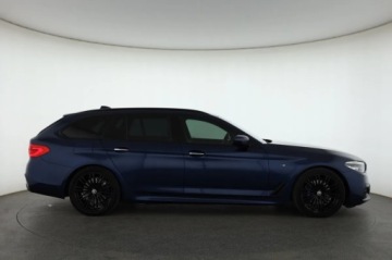 BMW Seria 5 G30-G31 Touring 530d 265KM 2017 BMW 5 530d xDrive, Salon Polska, Serwis ASO, zdjęcie 5
