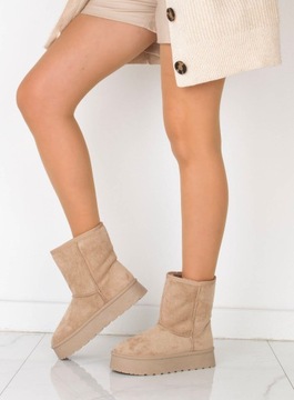 БЕЖЕВЫЕ СНЕЖНЫЕ БОТИНКИ НА УТЕПЛЕННОЙ ПЛАТФОРМЕ 37