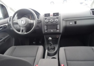 Volkswagen Touran II 1.2 105KM 2014 Volkswagen Touran 1.2 TSI 105KM 7 Foteli Serwis Oplacony Super Stan, zdjęcie 11