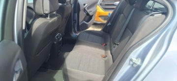 Opel Insignia I Sedan 1.8 Twinport ECOTEC 140KM 2009 Opel Insignia climatronic, zdjęcie 18