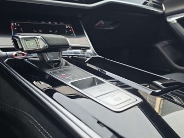 Audi A7 C8 RS7 Sportback 4.0 TFSI 600KM 2022 Audi RS7 Sportback ceramiczne hamulce, head up, panoramiczny dach, wentyla, zdjęcie 18