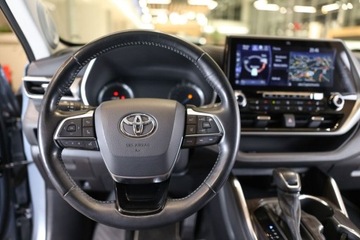 Toyota Highlander III 2.5 248KM 2021 Toyota Highlander 2.5 Hybrid Executive Skyview JBL HAK FV23 2.5 Hybryda, zdjęcie 17