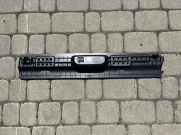 PLASTIK PASA TYLNY BAGAŻNIKA JEEP WRANGLER JL 18-