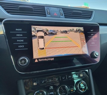 Skoda Superb III Kombi Facelifting 2.0 TSI 190KM 2022 Skoda Superb 2.0 TSI 190KM Style DSG FV 23% Gwaran, zdjęcie 18