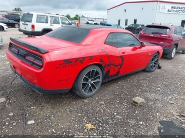 Dodge Challenger III 2018 Dodge Challenger RT Scat Pack 2018 6.4l 6.4 Benzyna 485KM, zdjęcie 5