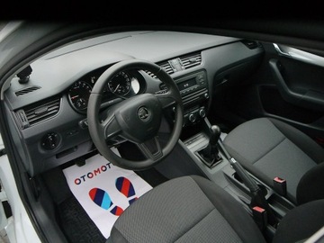 Skoda Octavia III Kombi 1.6 TDI CR DPF 105KM 2015 Škoda Octavia Skoda Octavia 1.6tdi ASO, zdjęcie 22