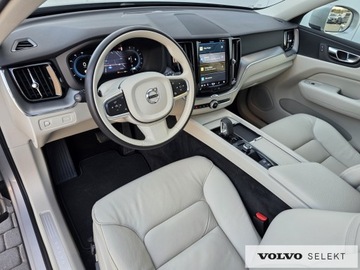 Volvo XC60 II 2022 Volvo XC 60 FV23 Momentum Pro B4 B 197KM Skóra Hak, zdjęcie 11