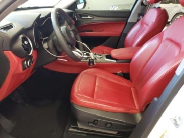 Alfa Romeo Stelvio SUV Facelifting 2.0 Turbo 280KM 2021 Alfa Romeo Stelvio 2021, 2.0L, 4x4, TI, od ubezpieczalni 2.0 Benzyna 280KM, zdjęcie 7