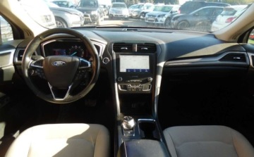 Ford Fusion 2020 Ford Fusion 2020r, 1.5 Benzyna. Uszkodzone prawy bok. Jezdzi. 1.5 Benzyna, zdjęcie 15