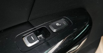 Kia Sportage IV SUV 2.0 CRDi 185KM 2017 Kia Sportage 2.0d 44 skora, siedzenia podgrzewane solardach 2.0 Diesel, zdjęcie 34