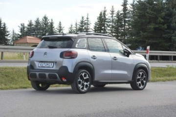 Citroen C3 Aircross  I Crossover Facelifting 1.5 BlueHDi 110KM 2021 Citroen C3 Aircross 1.5 BlueHDI panorama full led, zdjęcie 9