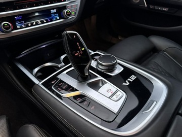 BMW Seria 7 G11-G12 M Lang 760i 610KM 2017 BMW M760 i 609 KM, 3.7s do 100 km/h. Salon PL. FV., zdjęcie 28