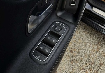 Mercedes Klasa A W177/V177 Hatchback 1.5 180d 116KM 2019 Mercedes-Benz Klasa A 1.5 115.000km VIRTUALAUTOMAT zarejestrowany gwaranc, zdjęcie 33