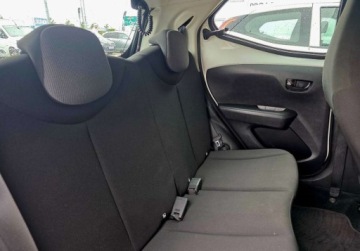 Toyota Aygo II Hatchback 3d Facelifting 1.0 VVT-i 72KM 2020 Toyota Aygo Toyota Aygo 1.0 VVT-i X Comfort 72KM Fv 23 Benzyna, zdjęcie 9