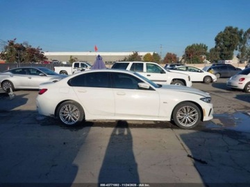 BMW Seria 3 G20-G21 2023 BMW Seria 3 330e 2023 2.0l 2.0 Hybryda 180KM, zdjęcie 6