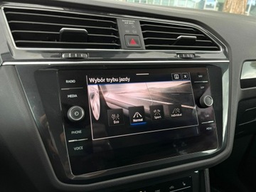 Volkswagen Tiguan II SUV Facelifting 2.0 TDI 150KM 2022 Volkswagen Tiguan MATRIX LED, Salon PL FV23% Bezwy, zdjęcie 22