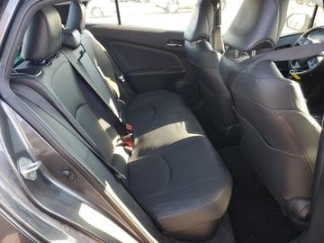 Toyota Prius IV Hatchback Plug-in 1.8 Hybrid Plug-in 122KM 2022 Toyota Prius Night Shade 2022 1.8l 1.8 Hybryda 121KM, zdjęcie 10