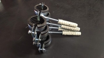 Uchwyt do rur podwójny z tłumikiem 1/2