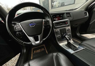 Volvo V60 I Kombi Facelifting 2.0 D4 DRIVE-E 181KM 2015 Volvo V60 D4 181 KM SKORA AUTOMAT gwarancja ZAREJESTROWANY 2.0, zdjęcie 25