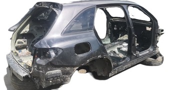 CWIARTKA BŁOTNIK PAS TYŁ TYLNY PRAWY MERCEDES GLC W253 SUV