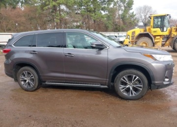 Toyota Highlander III 2023 Toyota Highlander 2023r., XLE, 2.4L, od ubezpieczalni 2.4 Benzyna 265KM, zdjęcie 8