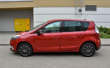 Renault Scenic III 2012 Renault Scenic Lift 2013 r. Bezwypadkowy 117 tys. km 1.2 Benzyna 115KM, zdjęcie 5