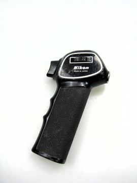 NIKON - profesjonalny uchwyt pistoletowy