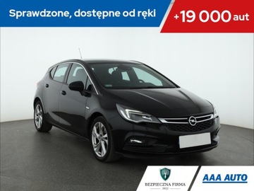 Opel Astra J GTC 1.6 Turbo ECOTEC 200KM 2018 Opel Astra 1.6 T, Salon Polska, Serwis ASO, Klima