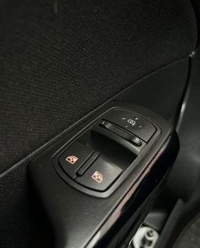 Opel Corsa D Hatchback 1.4 Twinport ECOTEC 90KM 2007 Opel Corsa automat lpg Alu Gwarancja w cenie Warszawa VFJR 1.4 90KM, zdjęcie 19