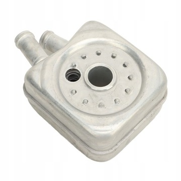 Маслоохладитель двигателя 068117021B Радиатор