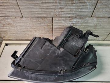 ФОНАРЬ ПЕРЕДНИЙ ПРАВЫЙ AUDI A3 8P ЕВРОПА