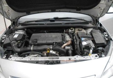 Opel Astra J Sports Tourer 1.7 CDTI ECOTEC 110KM 2011 Opel Astra Opel Astra J 1.7 Diesel 110KM, zdjęcie 12