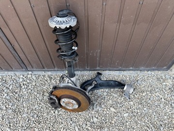 BMW X2 F39 ZWROTNICA LEWA PRZEDNIA WAHACZ AMORTYZATOR VDC 6876853 6885343