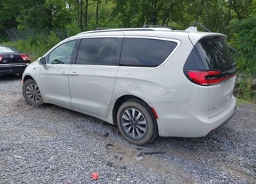 Chrysler Pacifica II 2021 Chrysler Pacifica Touring L, Hybrid V6, od ubezpieczalni 3.6 Hybryda 260KM, zdjęcie 4