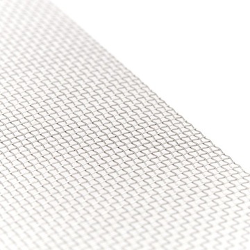 SIATKA WZMACNIAJĄCA DO PLASTIKU PÓŁSZTYWNA 20x25CM