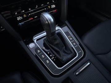 Volkswagen Arteon Shooting Brake R 2.0 TSI 320KM 2022 Volkswagen Arteon R 4Motion DCC ACC Kamery 360 HarmanKardon Hak Faktura Va, zdjęcie 28