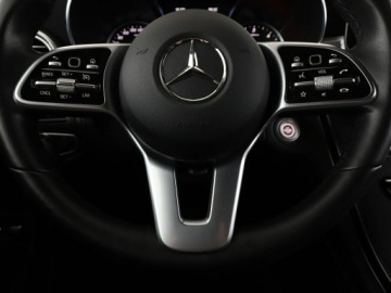 Mercedes GLC C253 SUV Facelifting 2.0 220d 194KM 2020 Mercedes GLC 220 4x4 automat navi kamery full LED, zdjęcie 20