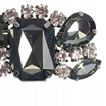 Украшения с блестками. Зажим для обуви с шипами.