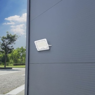 Галогенный светодиодный прожектор 50Вт Белый 5000К 4500лм