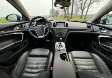 Opel Insignia I Sedan 2.0 CDTI ECOTEC 160KM 2010 Opel Insignia 4x4. skory, bezwypadkowy, automat 2.0 Diesel 160KM, zdjęcie 11