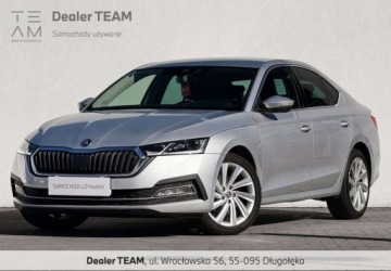 Skoda Octavia IV Liftback 2.0 TSI 190KM 2022 Skoda Octavia 4x4 MatrixLED Kamera Ogrzewana szyba Salon PL FVAT