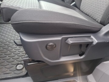 Volkswagen Caravelle T6 2025 Volkswagen Caravelle Life 2.0 TDI 150 KM AUTOMAT L, zdjęcie 18