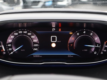 Peugeot 3008 II Crossover Facelifting  1.2 PureTech 130KM 2021 Peugeot 3008 1.2 PureTech, Salon Polska, Automat, zdjęcie 10