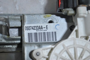 ZVEDÁK OKNO DODGE OE 05074233AA