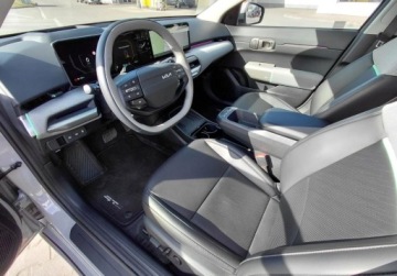 Kia 2025 Kia EV4 EV4 samochod demo dealera, wersja Business Line Elektryczny 204KM, zdjęcie 8