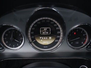 Mercedes Klasa E W212 Kombi 200 CGI BlueEFFICIENCY 184KM 2011 Mercedes E E 200, Automat, Skóra, Navi, Xenon, zdjęcie 10