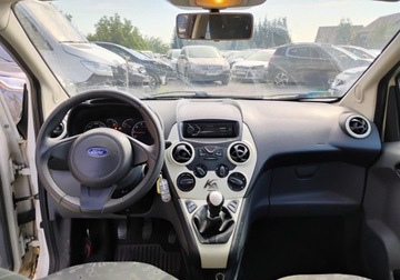 Ford Ka III 1.2 Duratec 69KM 2009 Ford KA 2009r, 1.2 Benzyna. Delikatnie uszkodzony przod. Jezdzi. 1.2 70KM, zdjęcie 5